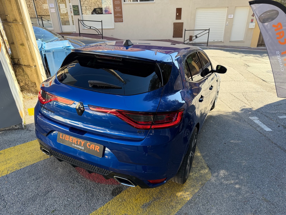 RENAULT Megane GT 1.6 TCE 205 CV 4CONTROL / Ligne D'échappement modifiée / Grand écran / Pack Black