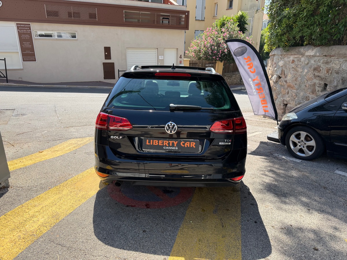 Volkswagen Golf VII SW 1.6 TDI 110 CV / Carat + / Toit Ouvrant / intérieur Cuir / Caméra