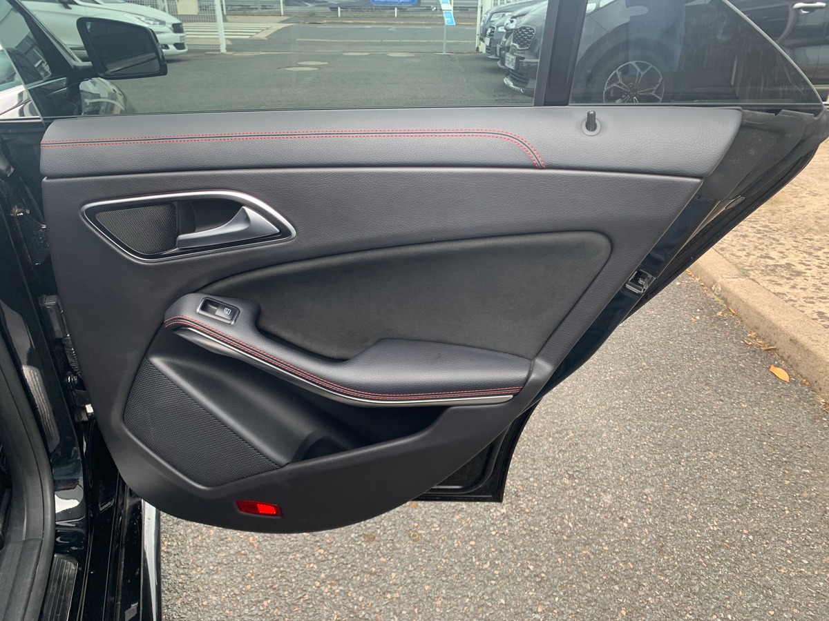 Mercedes-Benz CLA 380 ch | 45 | Toit ouvrant | Apple car play | Caméra recul | Régulateur de vitesse