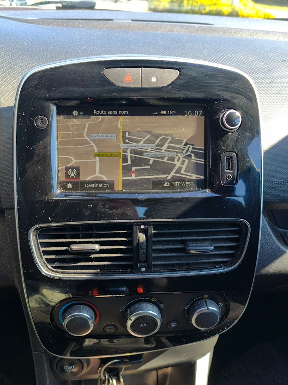 RENAULT Clio IV 1.5 DCI 75 ENERGY - BUSINESS