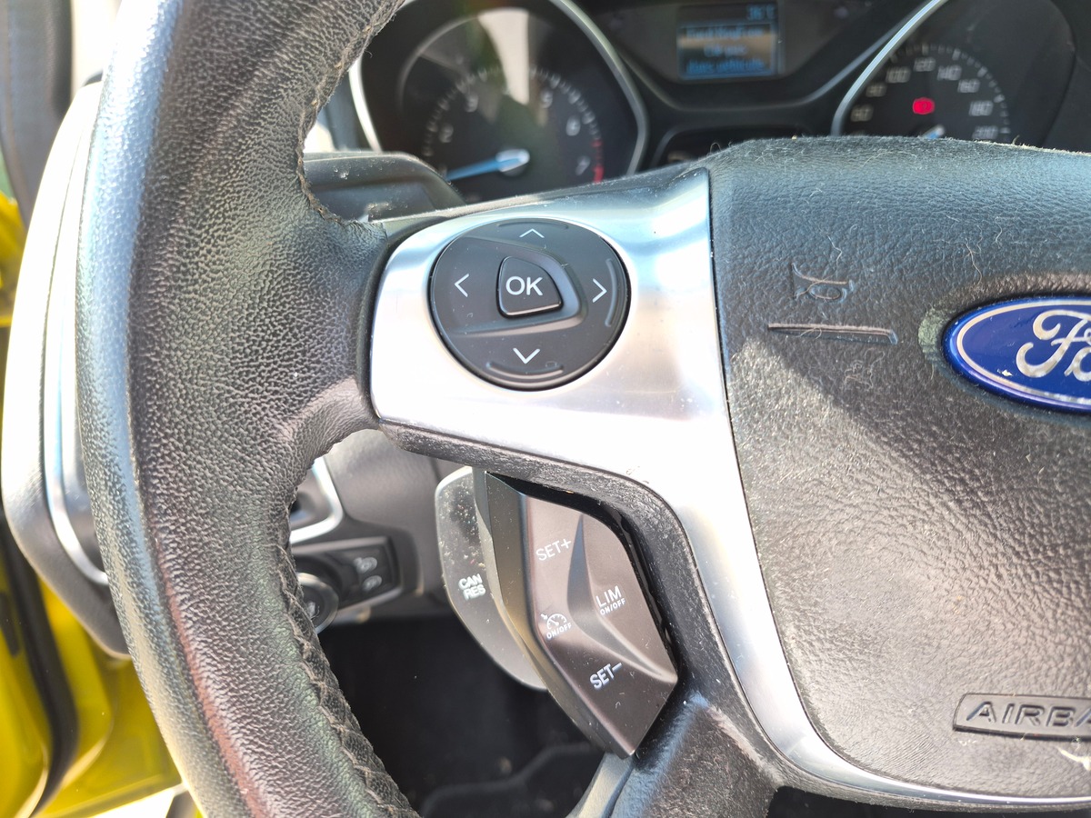 Ford Focus 1.6 150 ch TITANIUM