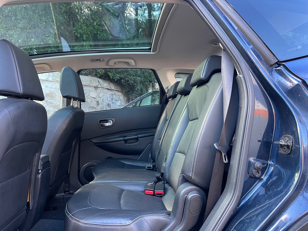 Nissan Qashqai+2 2.0 DCI 4WD 150 CV / 7 Places / Boite Auto / Toit Panoramique/ Caméra de recul