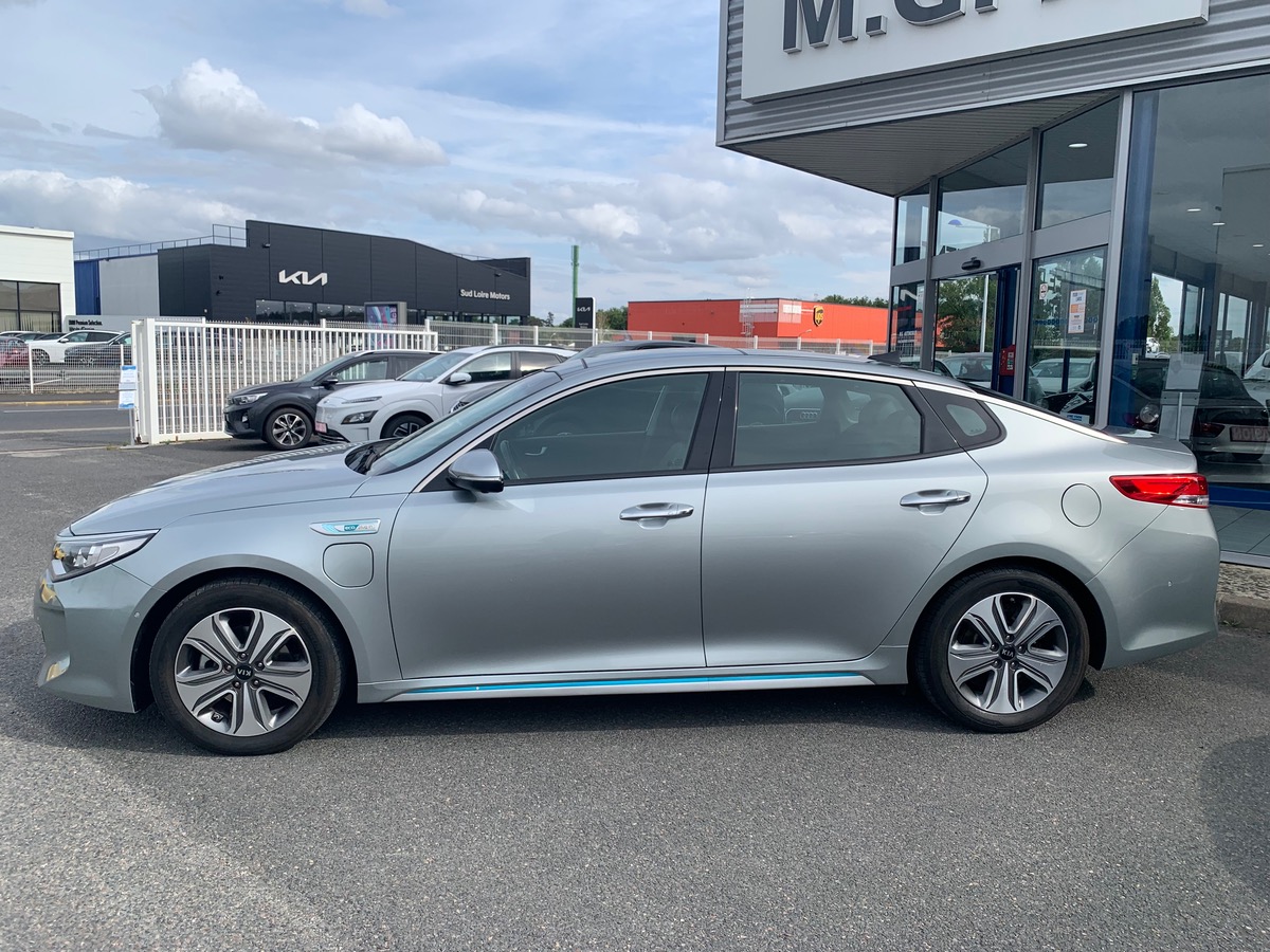 Kia Optima ULTIMA 2.0 GDI | 205 ch Hybride Rechargeable | Caméra recul 360°| Toit ouvrant électrique