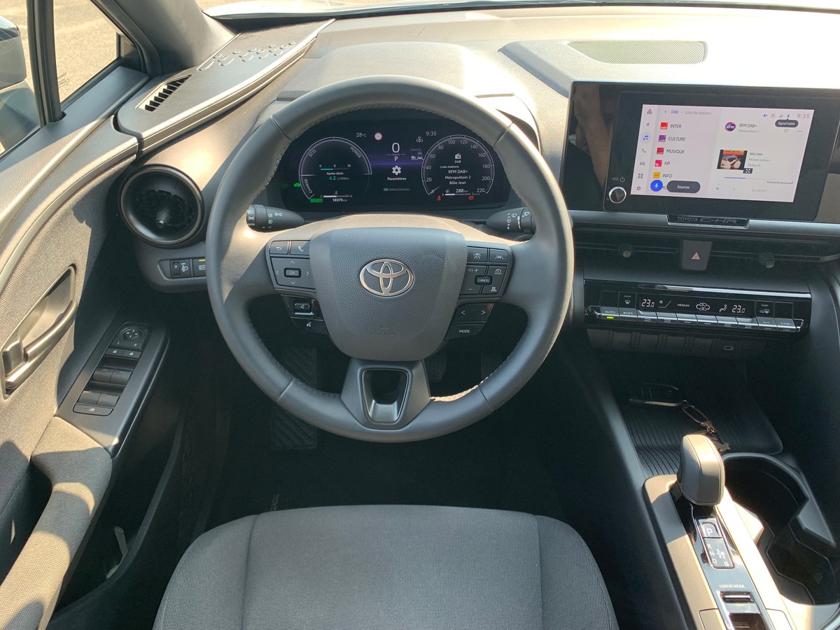 Toyota TOYOTA C HR 140 ch | Apple car Play Android Auto | Caméra de recul | Régulateur de vitesse