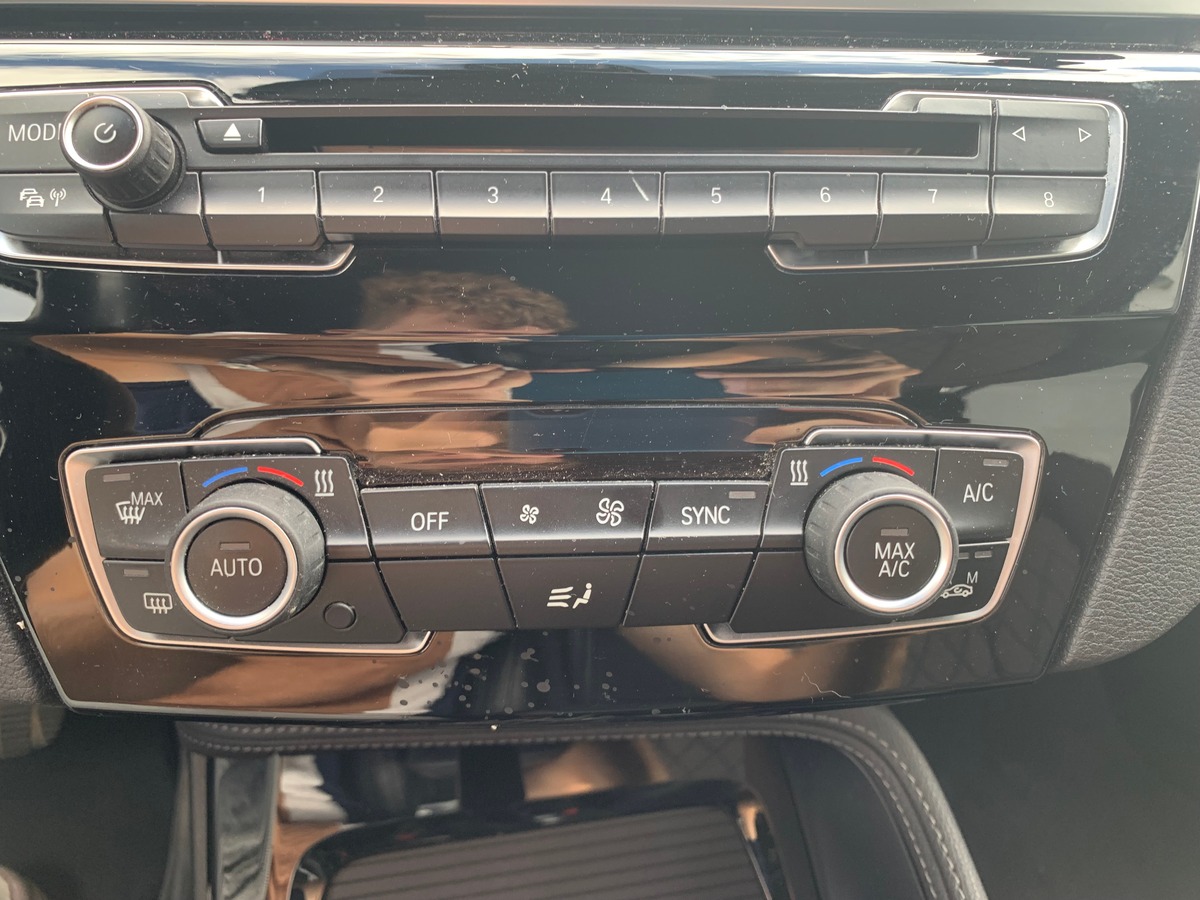 Bmw X1 190 chevaux | xLine xDrive | Caméra recul | Régulateur de vitesse | GPS | Attelage amovible