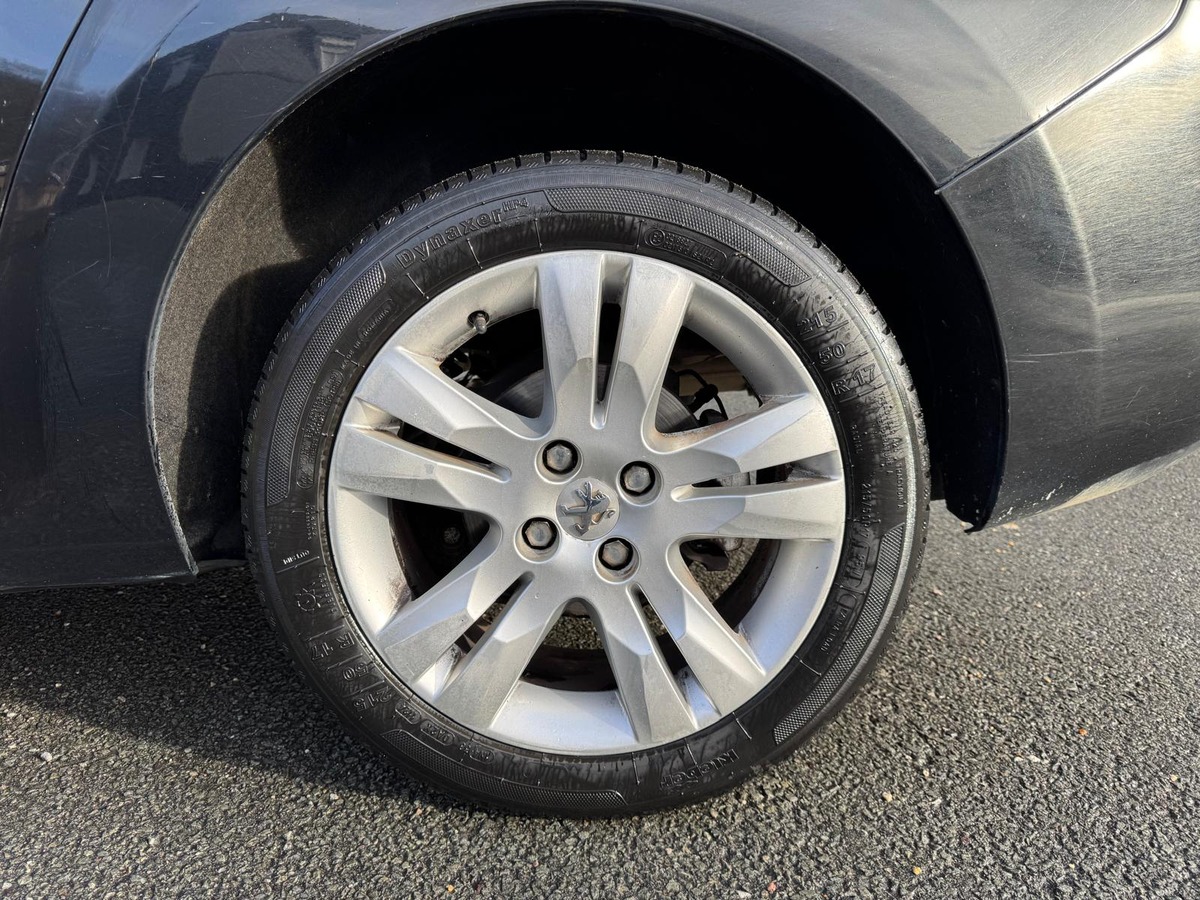 Peugeot 5008 1.6 E-HDI 115-7 Places-ALLURE-Boite Automatique-Garantie