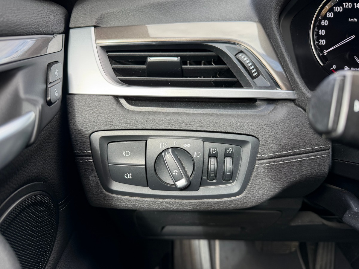 Bmw X1 18d 2.0D Sdrive X Line 150ch Caméra de Recul / Hayon Electrique