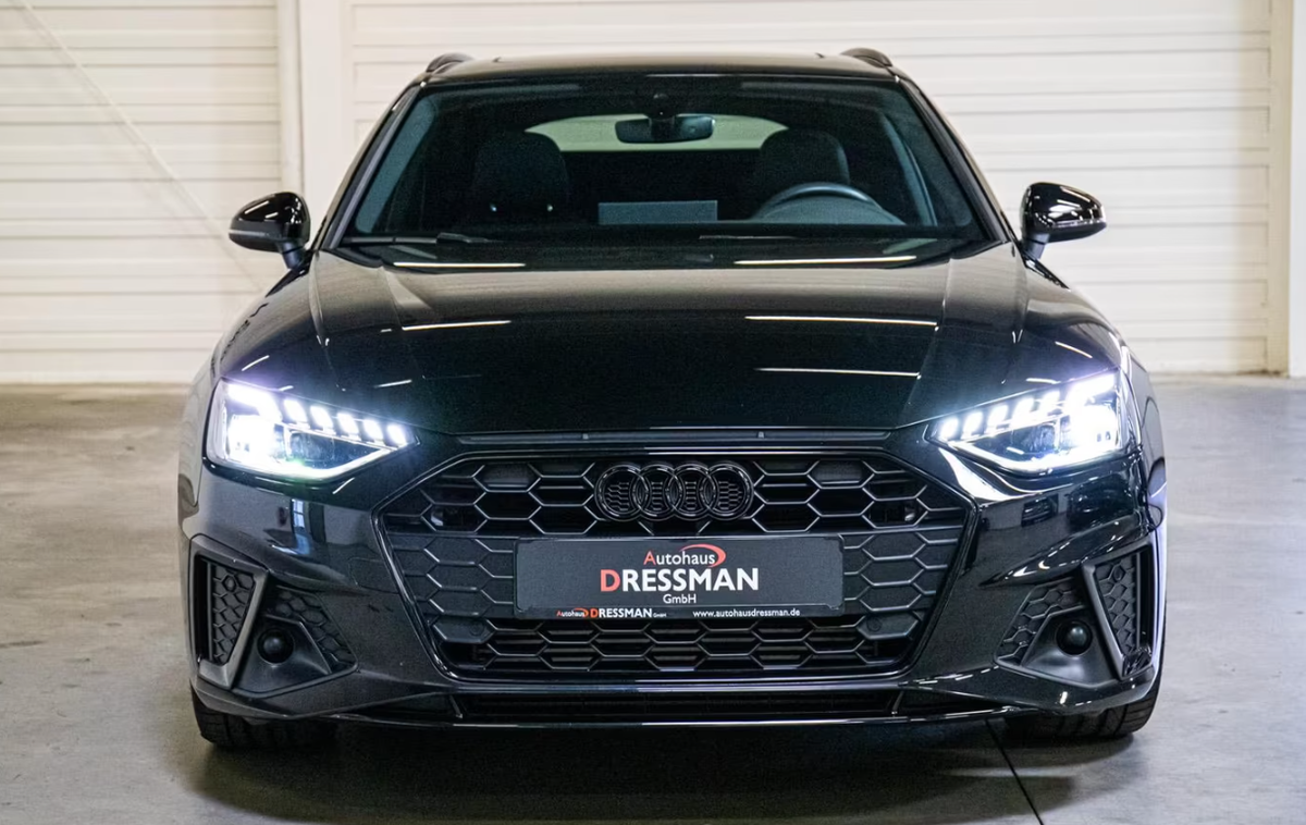 Audi A4 Avant V 40 TFSI 204ch S line S tronic 7 Pack Competition Bang&Olufsen Toit ouvrant