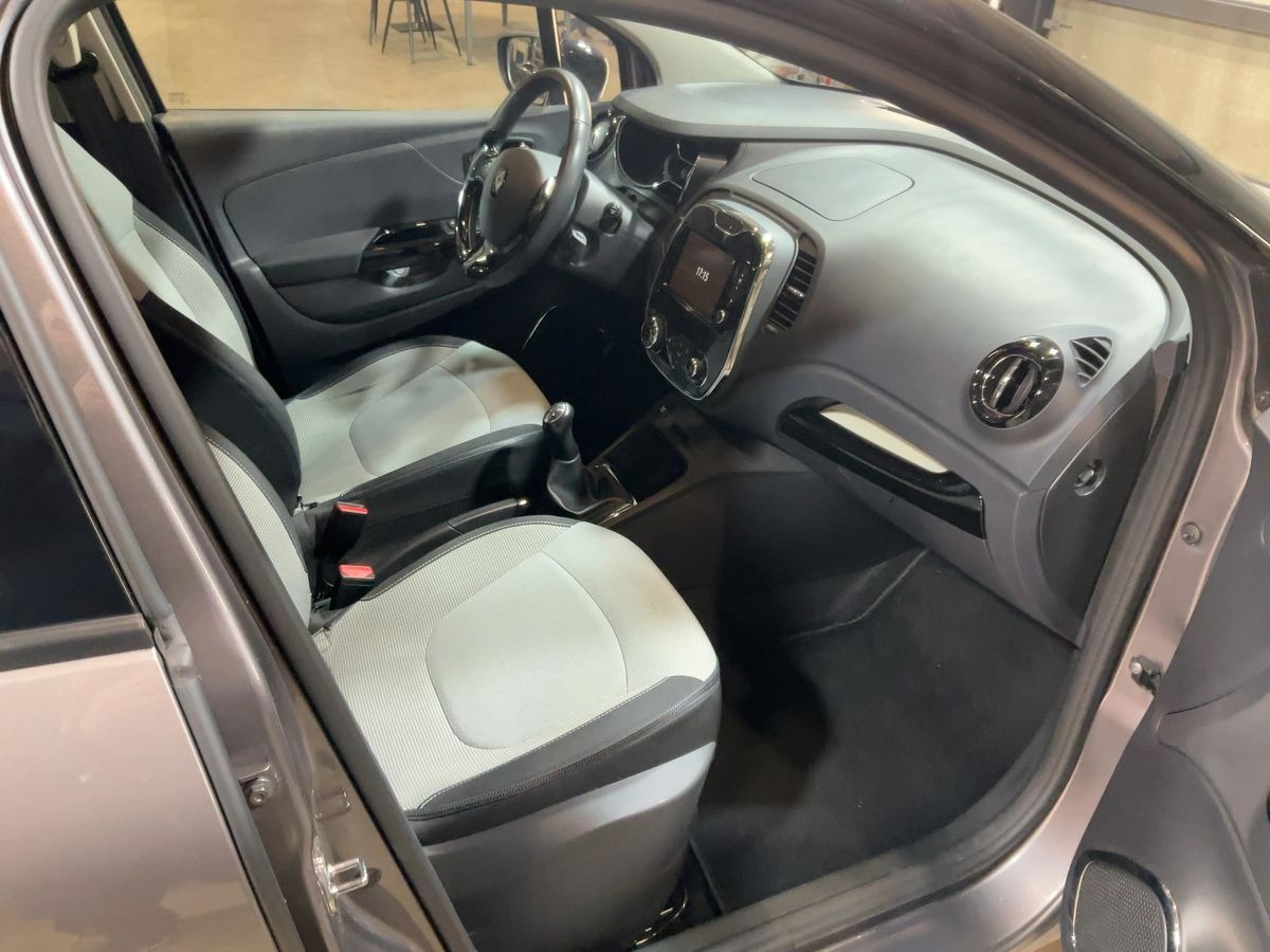 RENAULT Captur 0.9 TCe 90 Intens
