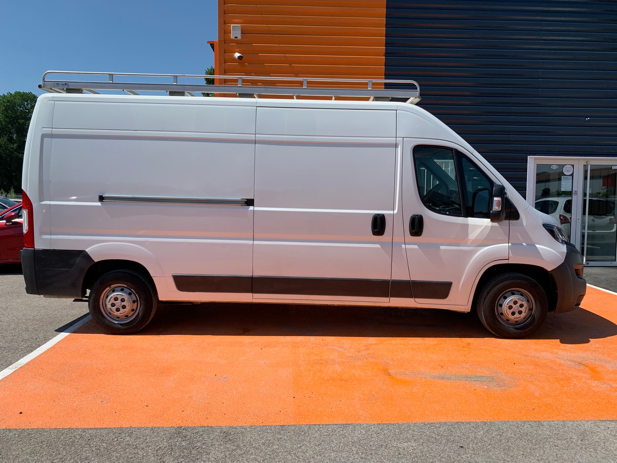 Peugeot Boxer III Phase 3 335 L3H2 2.0 Bluehdi 163