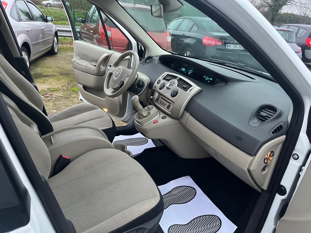 RENAULT Scenic 1.5 dci