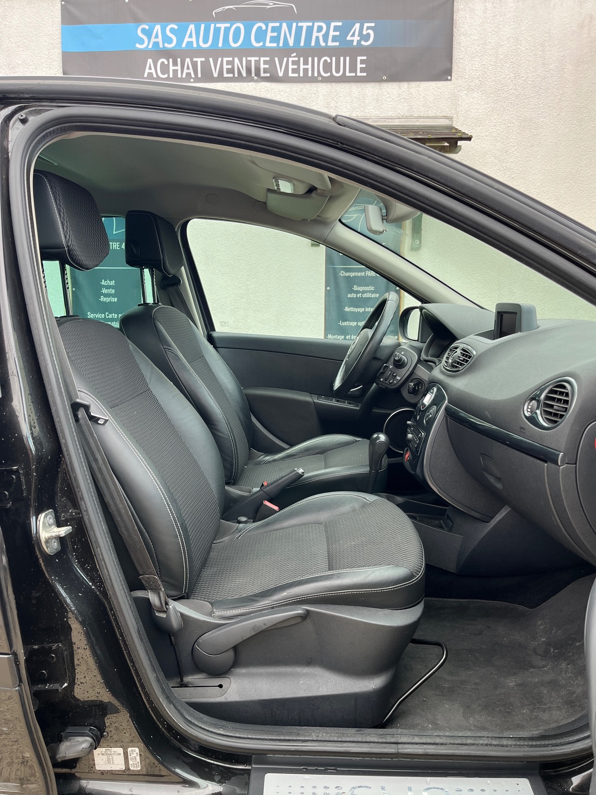 RENAULT Clio 1.6 16V 111 CV / BOITE AUTOMATIQUE