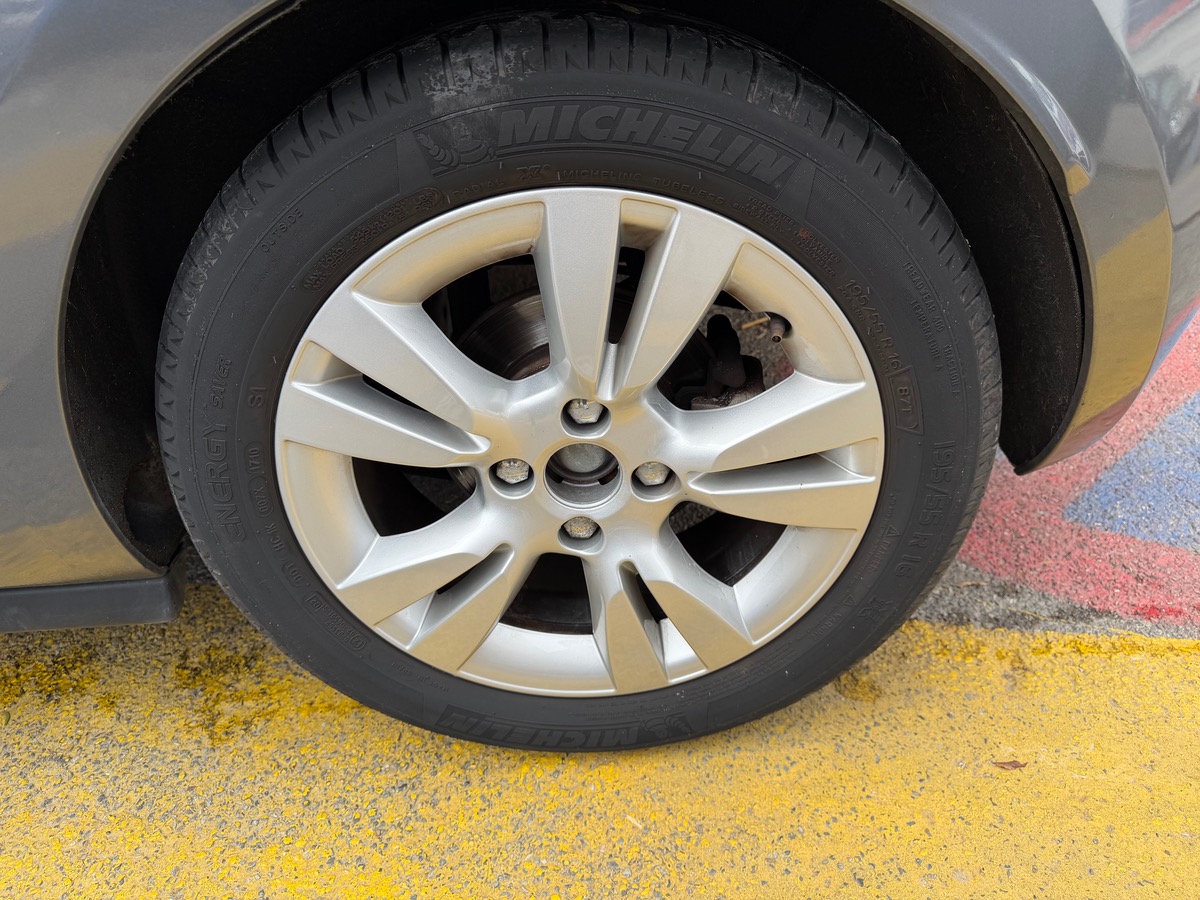 Citroën DS3 1.6 VTI 120 CV / KM Réel / Clim / Jantes / intérieur Cuir / Moteur à Chaine