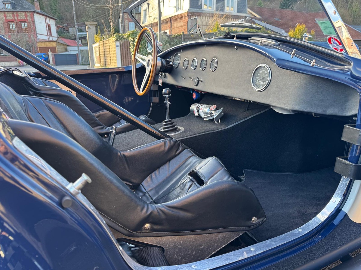 AC Cobra 289 FIA 6.4/390 Edelbrock 450cv - Restauré