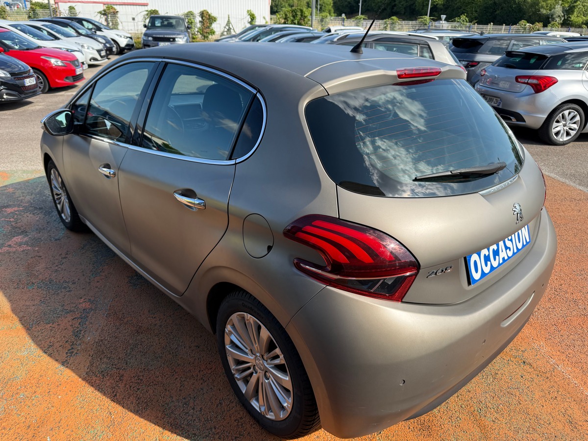 Peugeot 208 1.6 BLUEHDI 100 CH