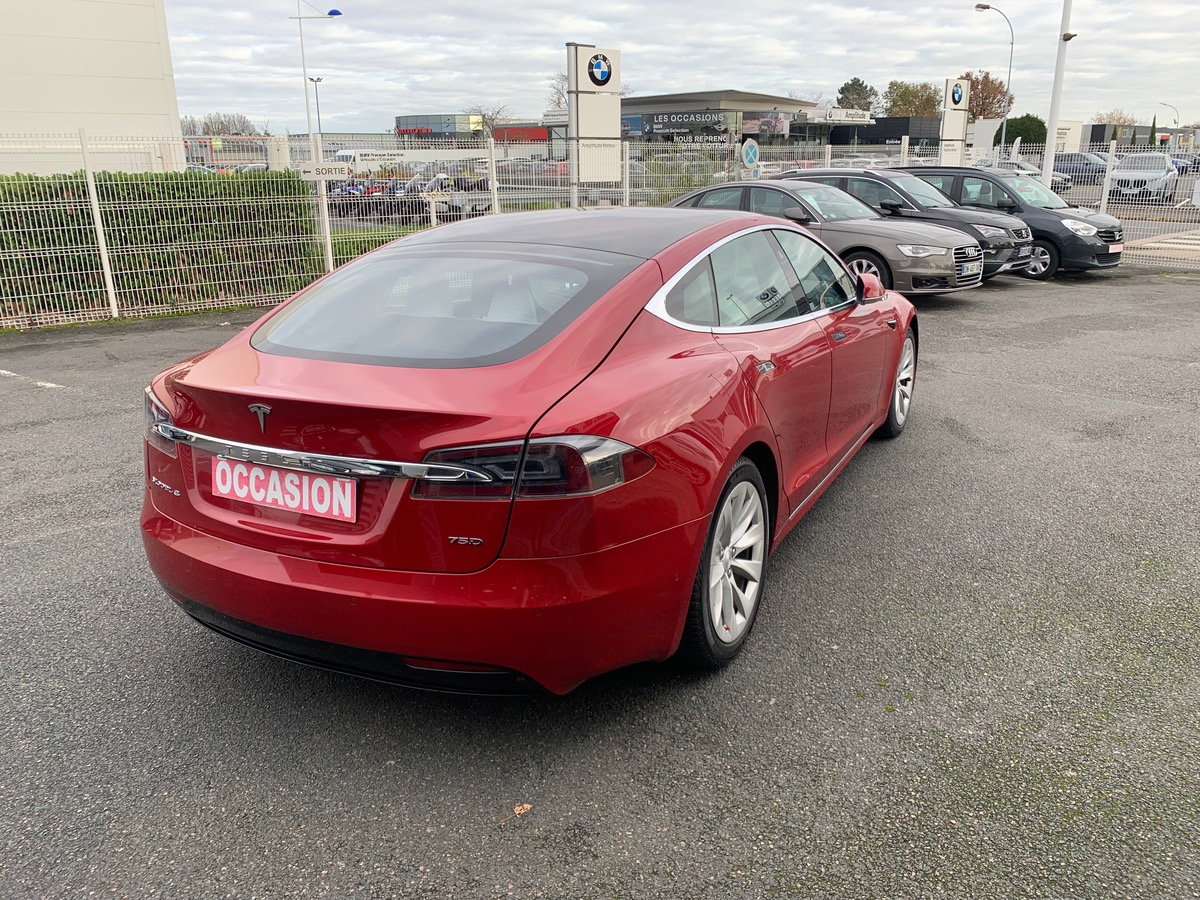 Tesla Model S 75D Dual Motor | GPS | Caméra recul | Ouverture du coffre mains libres | Phares LED