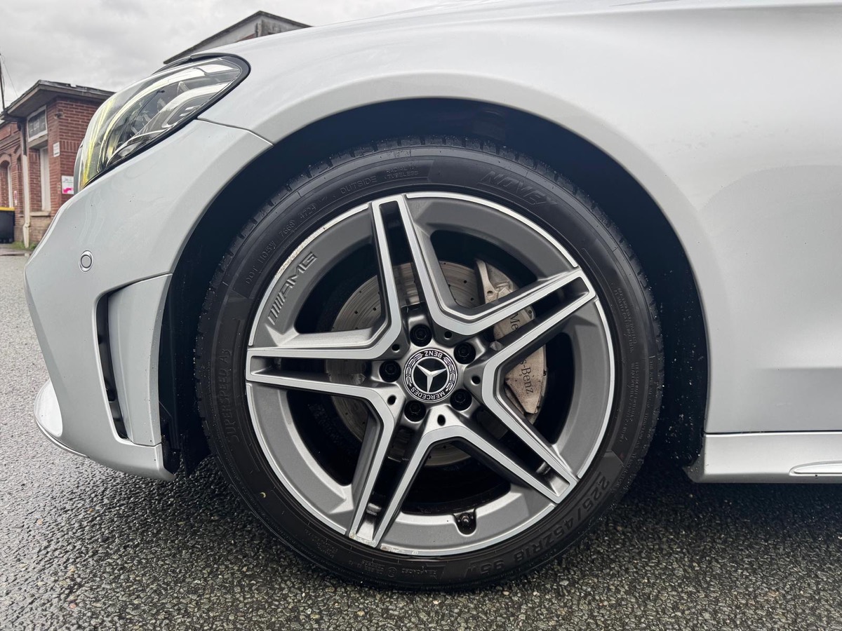 Mercedes-Benz Classe C Break 220 d 194ch AMG Line 9G-Tronic