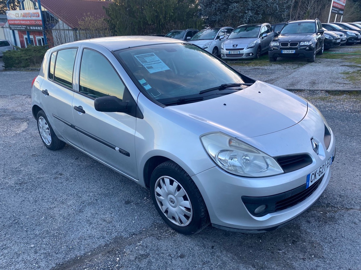 RENAULT Clio 1.5 dci 70cv 188055km garantie 3 mois