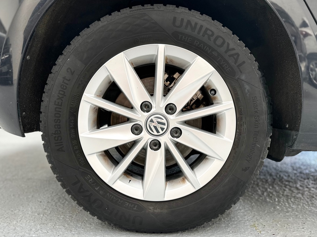 Volkswagen Golf VII 1.6 TDI 105 CONFORTLINE COURROIE DE DISTRIBUTION OK 01/2026 GARANTIE 12 MOIS
