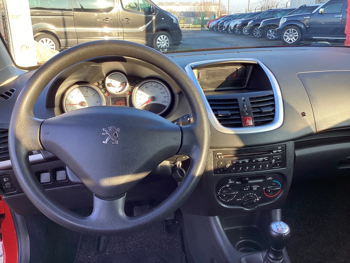 Peugeot 206 + 1.4 Urban