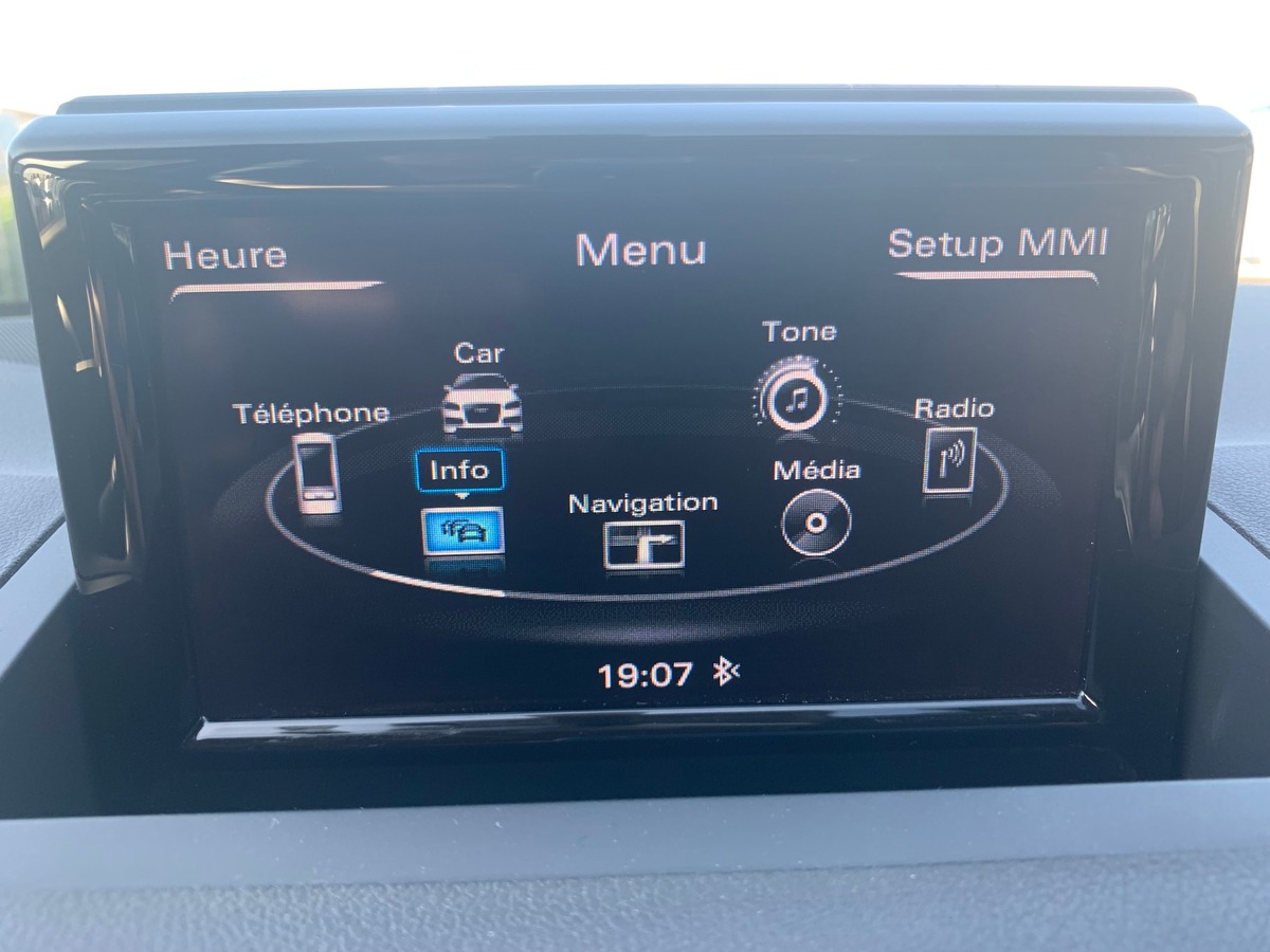 Audi A1 95 ch | GPS | Climatisation | Régulateur vitesse | Radar stationnement arriére | Bluetooth