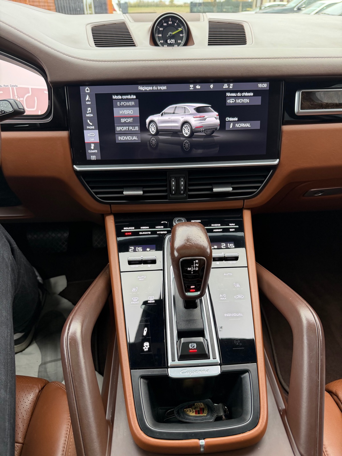 Porsche Cayenne E-Hybrid 3.0 V6 462 ch Tiptronic BVA S/ Véhicule Français/ Toit Ouvrant/GTIE 12 MOIS