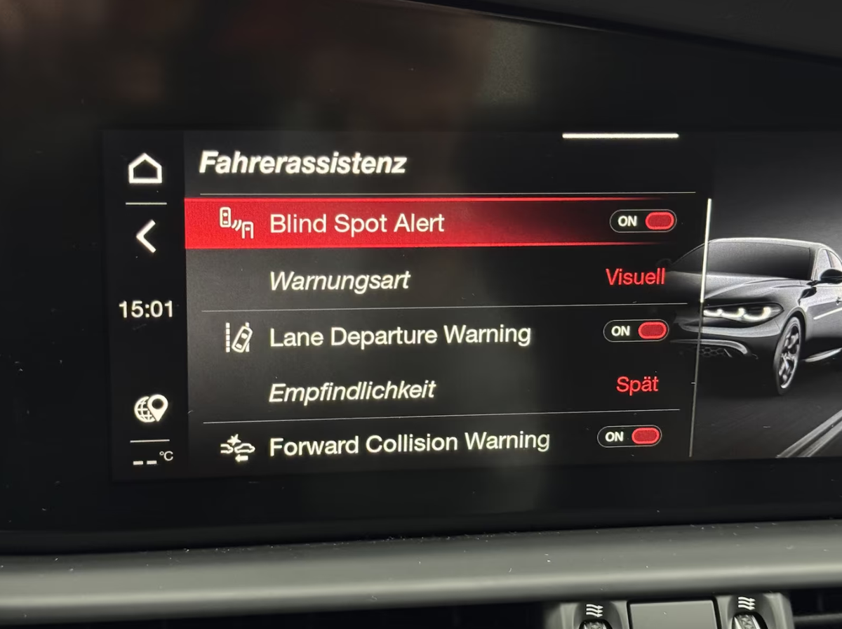 Alfa Romeo Giulia 2.0T 280ch Competizione Q4 AT8/Gris Panarea Mat/Harman-Kardon/Toit ouvrant