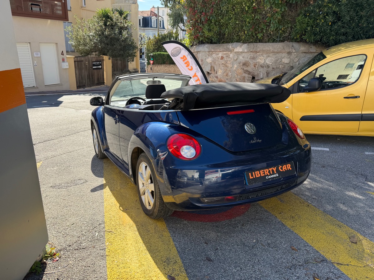Volkswagen NEWBEETLE Cabriolet 1.6 102 CV Phase 3 / 1er Main / Clim / Jantes / KM Réel