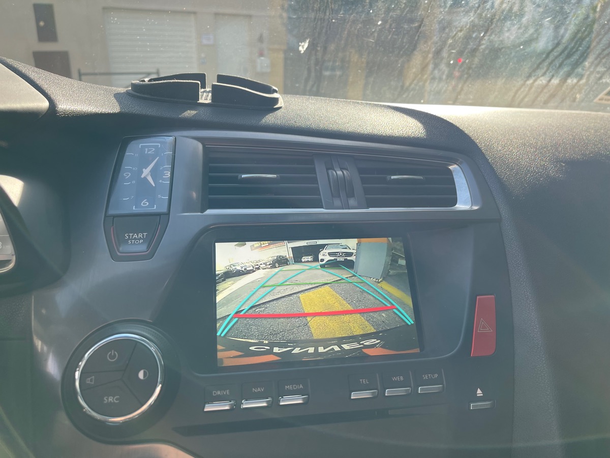 DS ds5 1.6 THP 165 CV Sport Chic / Toit panoramique / Jantes Sport / Intérieur Cuir/ Caméra