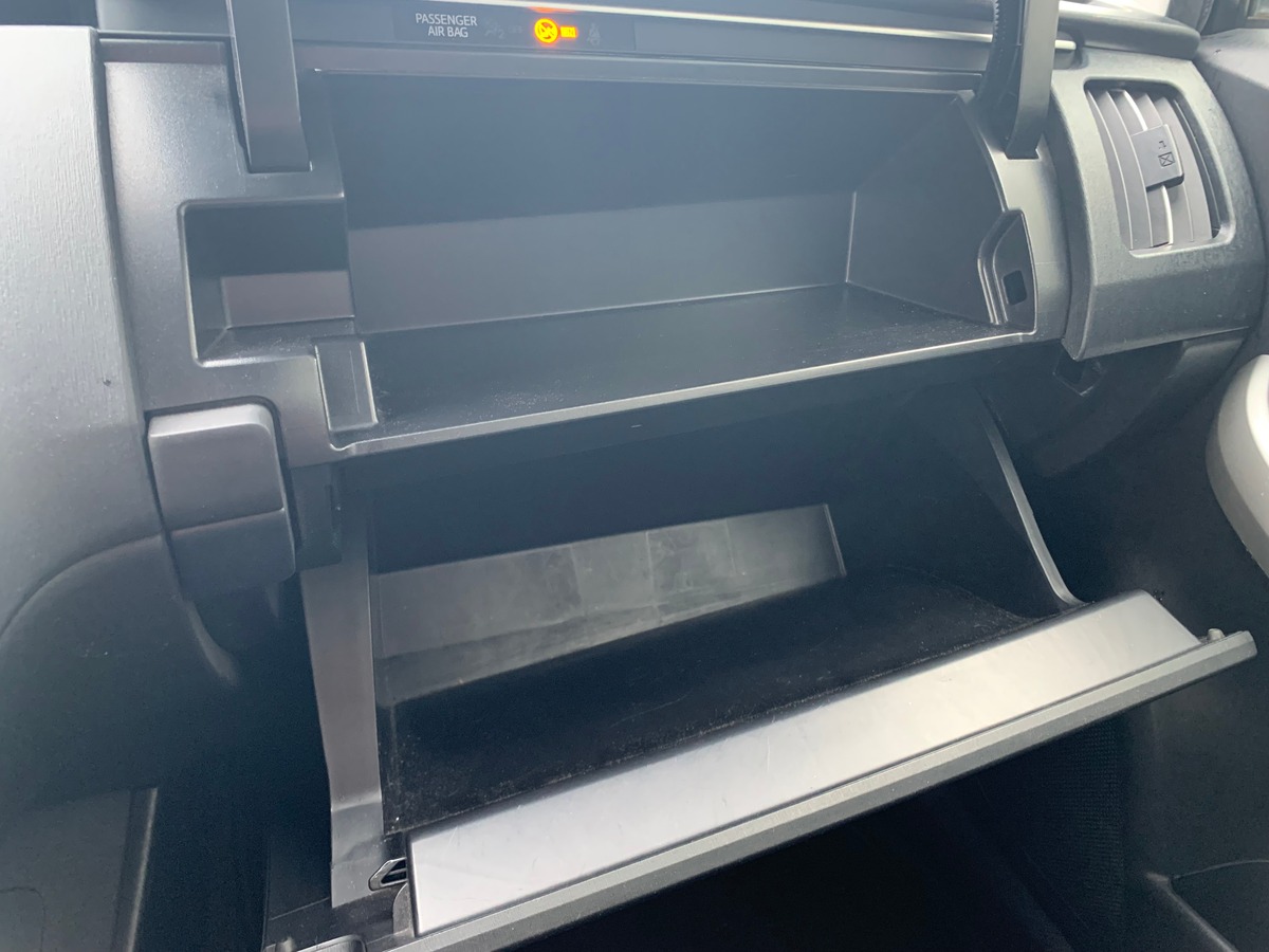 Toyota Prius 136 ch | Dynamic | Caméra de recul | Régulateur de vitesse | Climatisation