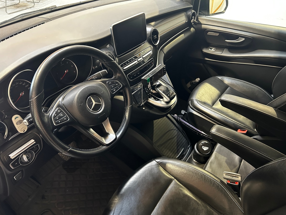 Mercedes-Benz Classe V Phase 2 220cdi 163 cv BA /LONG/SANS TVA RECUP/EQUIPÉ TAXIMETRE 4 TARIFS