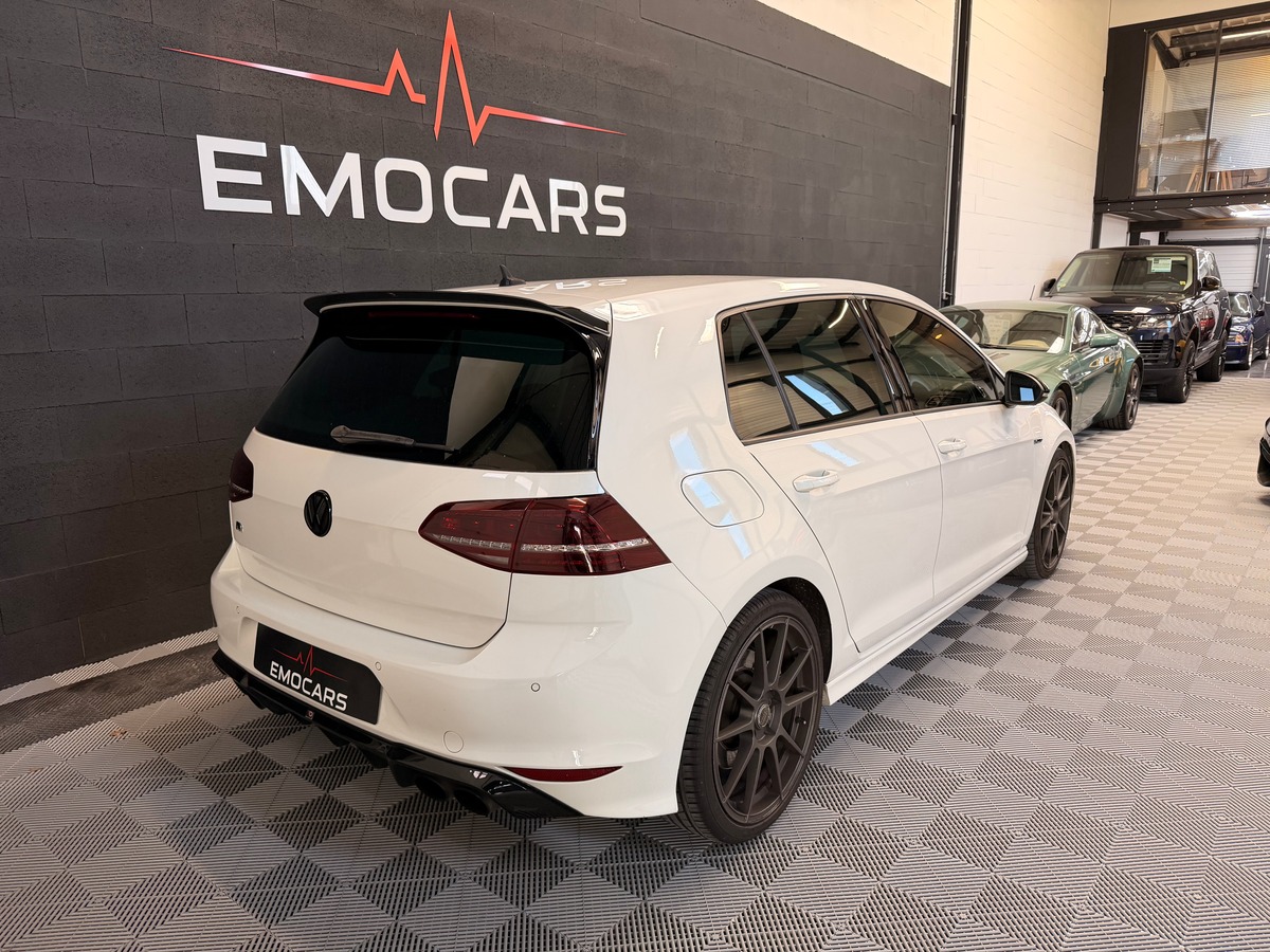 Volkswagen Golf 7 R 300 4 MOTION