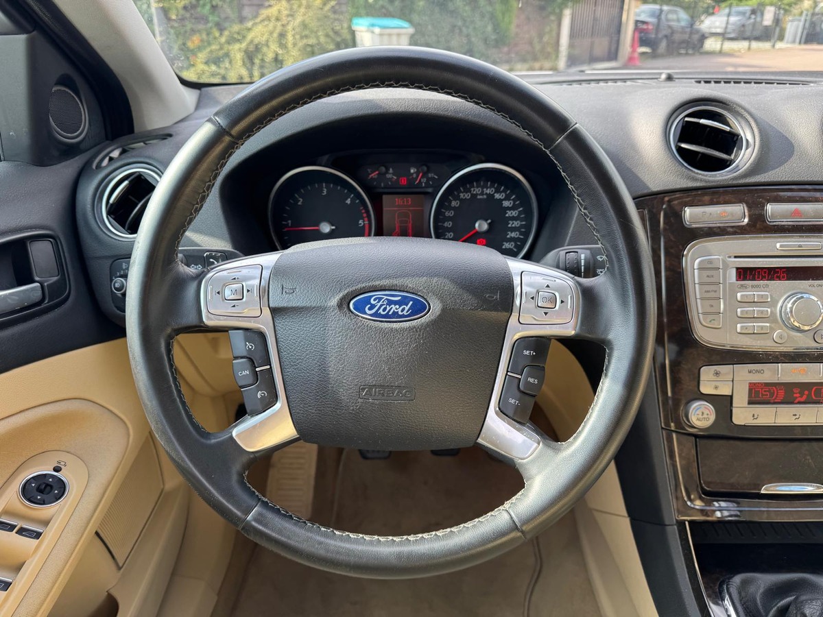 Ford Mondeo 2.0 TDCI 140cv Finition Ghia - Garantie