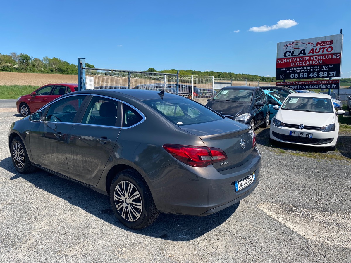 Opel Astra 1.6 cdti 136cv 2014 234200km