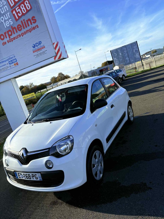 RENAULT Twingo 70 ch | III