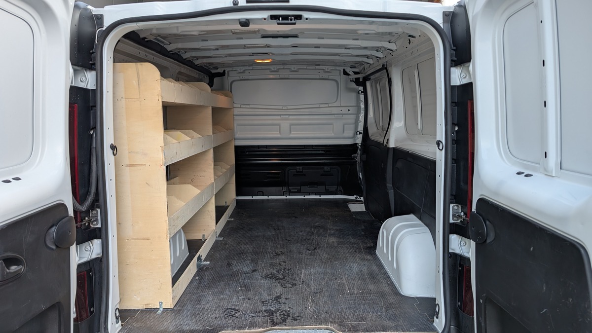 RENAULT Trafic 2.0 DCi 145 L2H1 - TVA récupérable