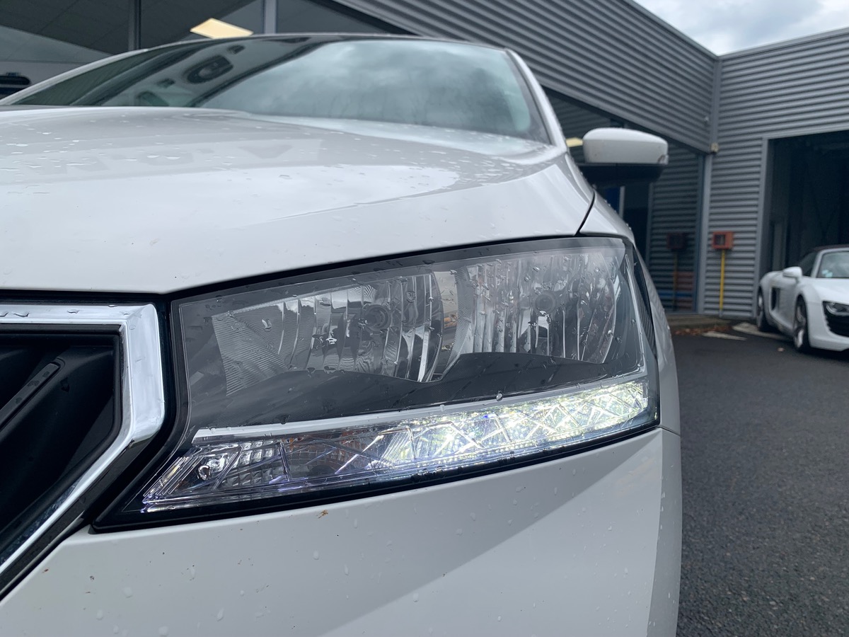 Skoda Fabia 60 ch | Business | GPS | Bluetooth | Radars de stationnement | Régulateur de vitesse