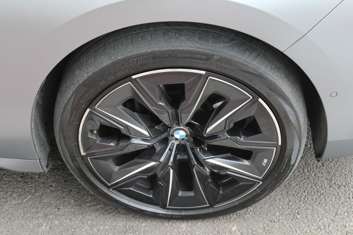 Bmw Série 7 (G70) 750E XDRIVE 490 M SPORT BVA8 FULL Options