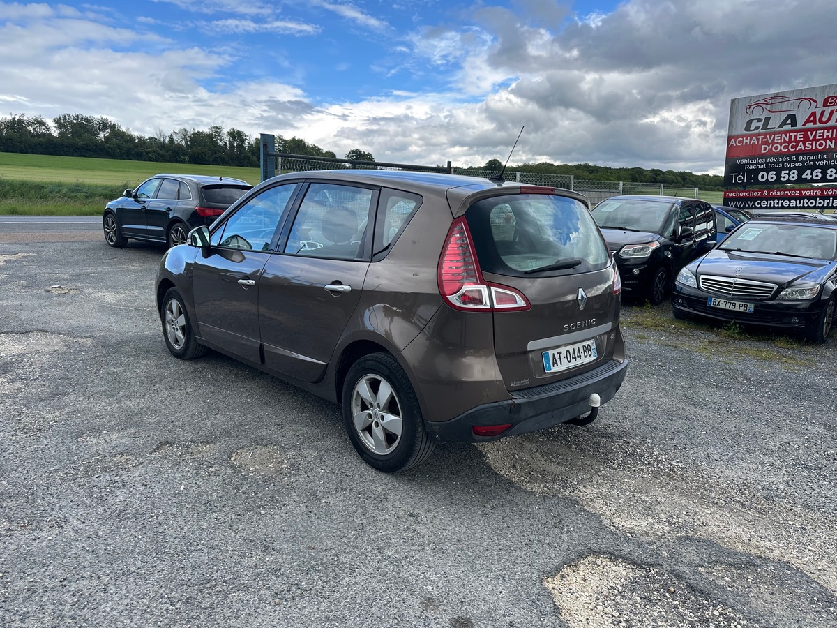 RENAULT Scenic III 1.9 dci 130cv petit prix bon état 