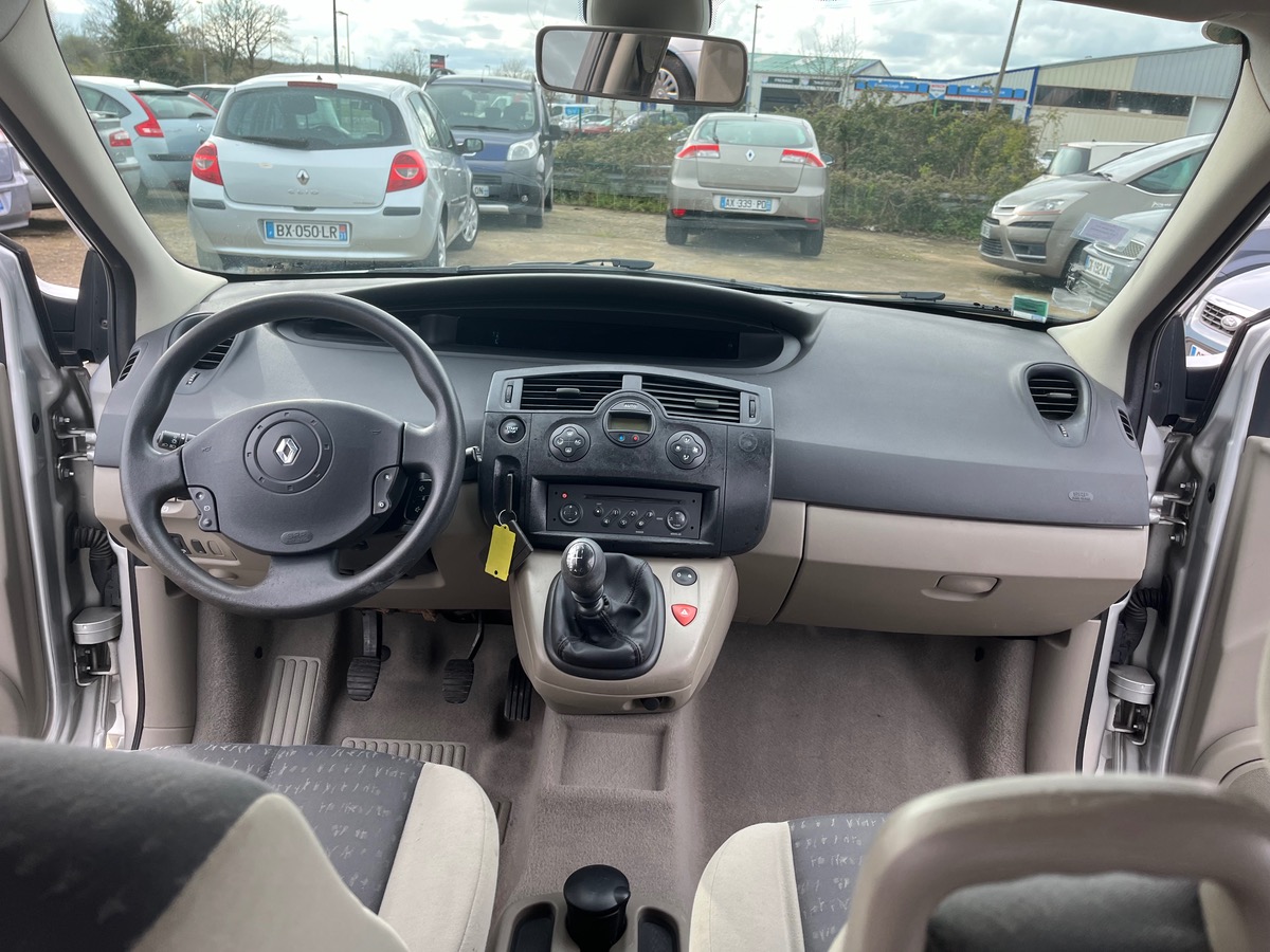 RENAULT Scenic 1.9 dci 168533KM