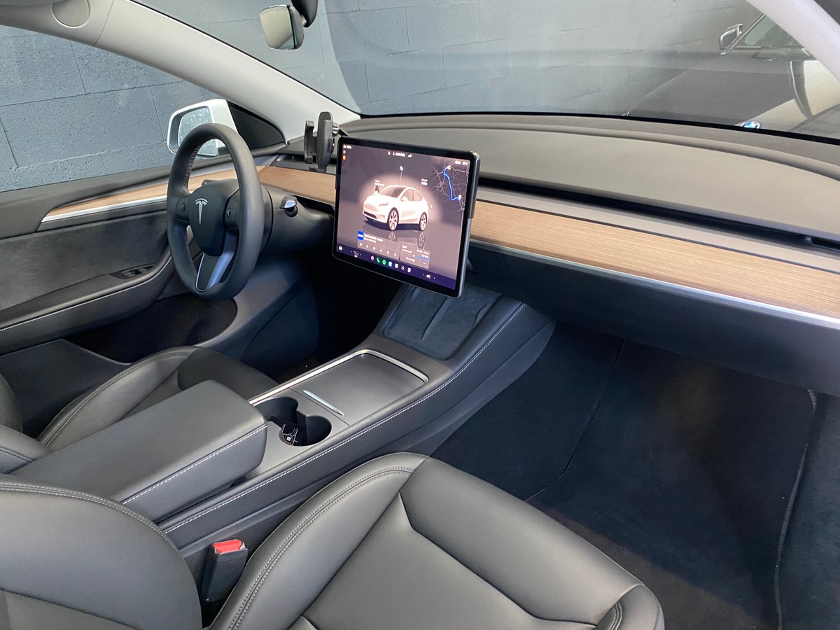 Tesla Model Y GRANDE AUTONOMIE 299