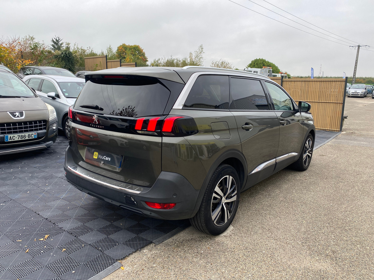 Peugeot 5008 1.5l blueHDI 130 Allure EAT8 7 places - SEMI CUIR - CARPLAY - BOITE AUTO
