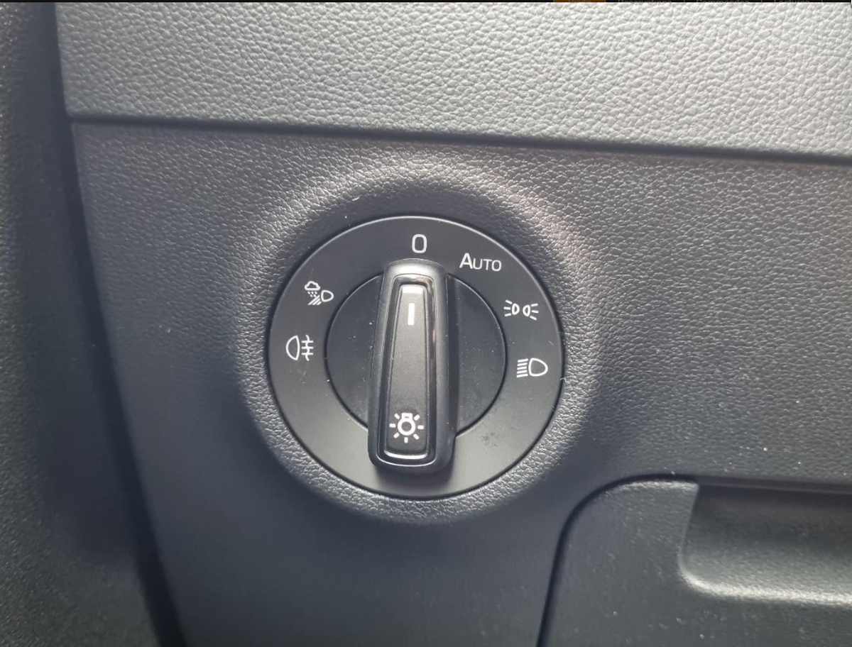 Skoda Karoq 1.5 tsi 150 sportline dsg7