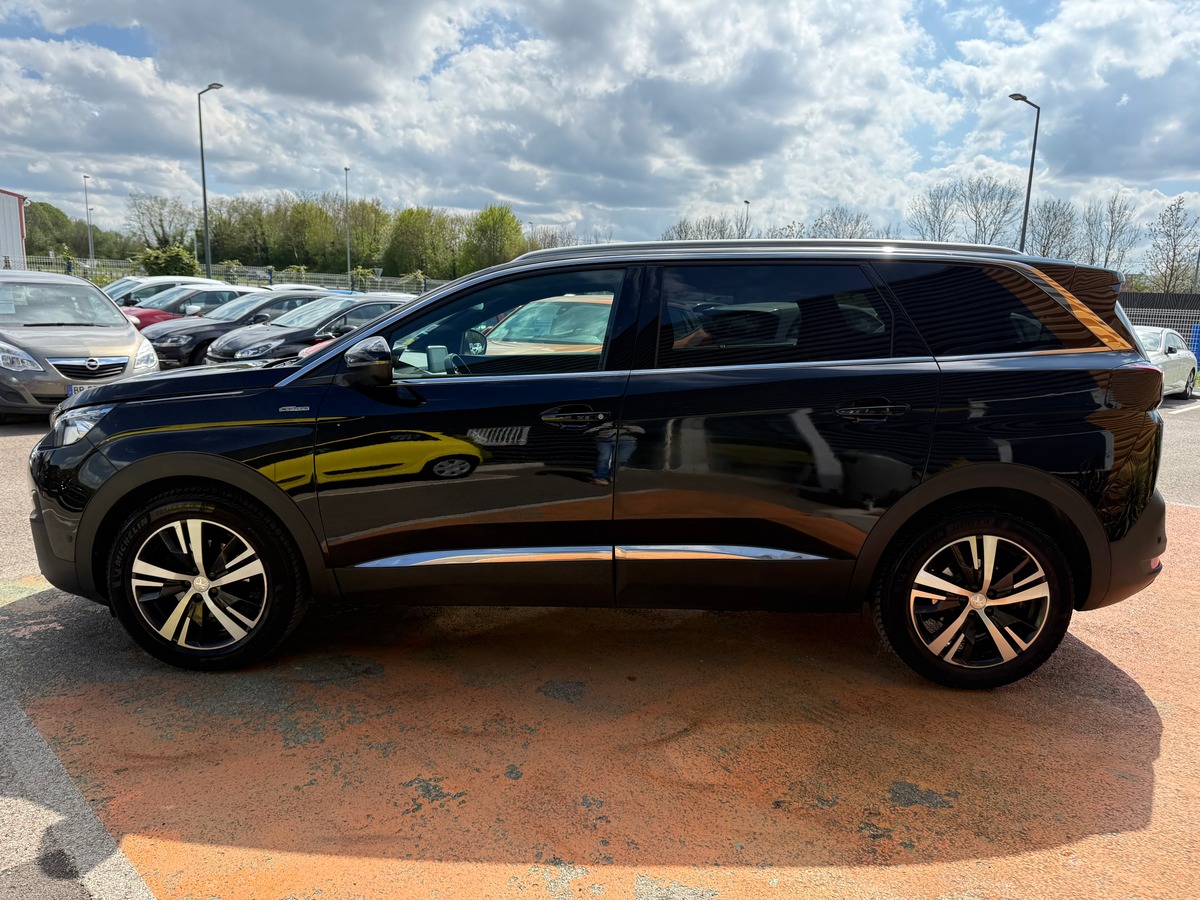 Peugeot 5008 II 1.5 BlueHDi EAT8 S&S 130 GT LINE 7 PLACES
