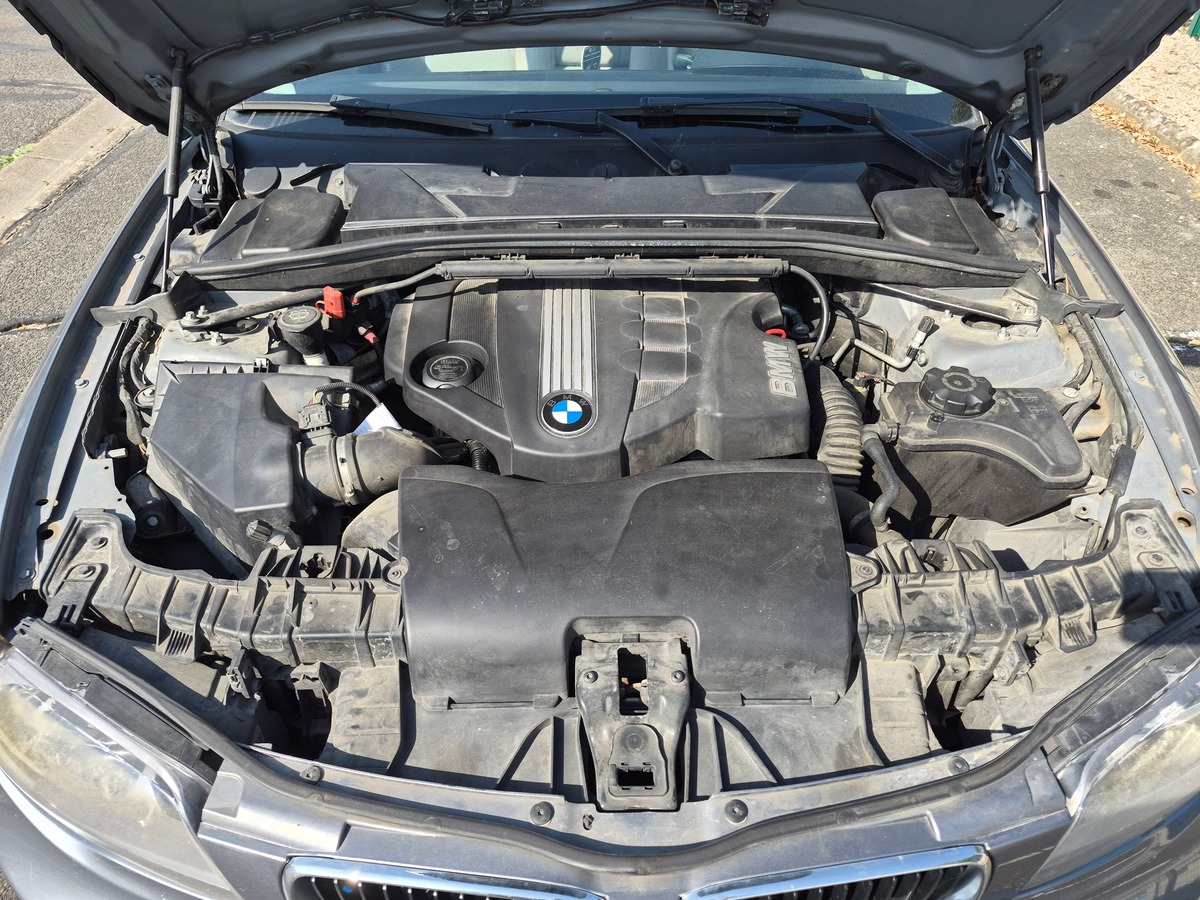 Bmw Série 1 120 D COUPE LUXE BVA