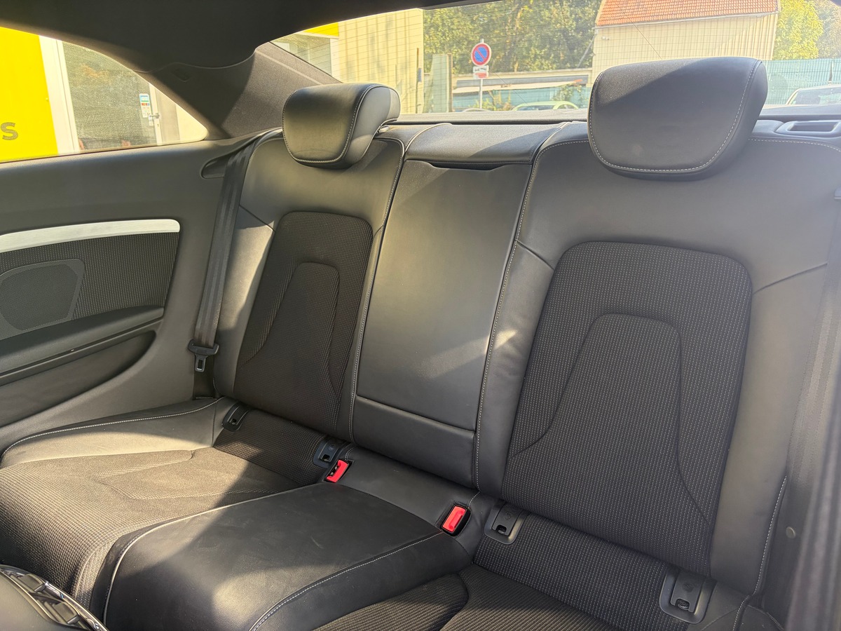 Audi A5 Coupé Quattro Phase 2 2.0 TDi S-TRONIC 177 cv BOITE AUTO SIEGE CHAUFFANT - RADAR DE RECUL