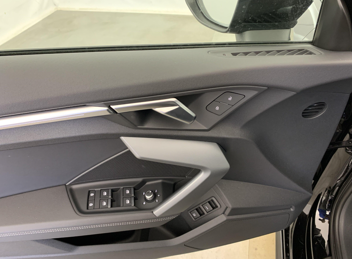 Audi A3 Sportback NOUVELLE 45 TFSI E HYBRIDE RECHARGEABLE | 272 | S TRONIC 6 | S LINE