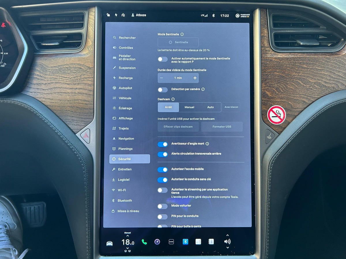 Tesla Model S DUAL MOTORS 612 CH 550 KMS AUTONOMIE FULL OPTIONS