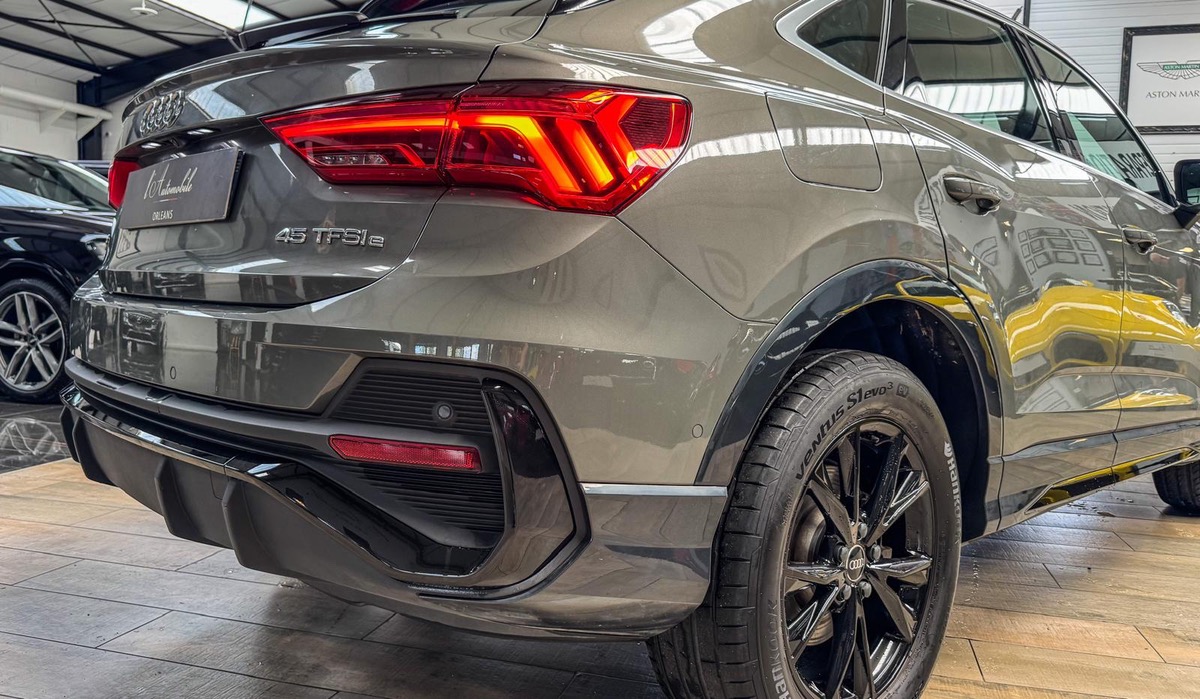 Audi Q3 Sportback 45 TFSI e 245ch S Line s Tronic / Caméra 360/ Bang & Olufsen
