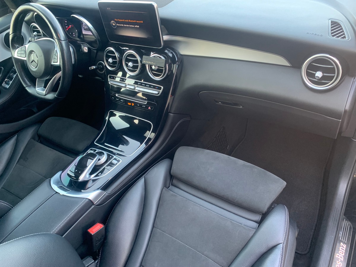 Mercedes-Benz GLC Coupé 170 ch | 4MATIC | Toit ouvrant | Caméra de recul | Avertisseur angles morts